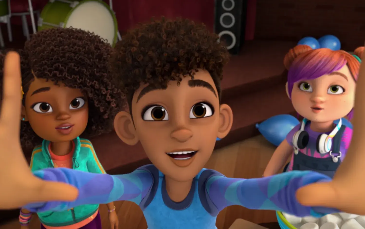 Karma, Winston and Switch from Karma's World standing together, Winston holding up his hands in a 'picture this' vision.