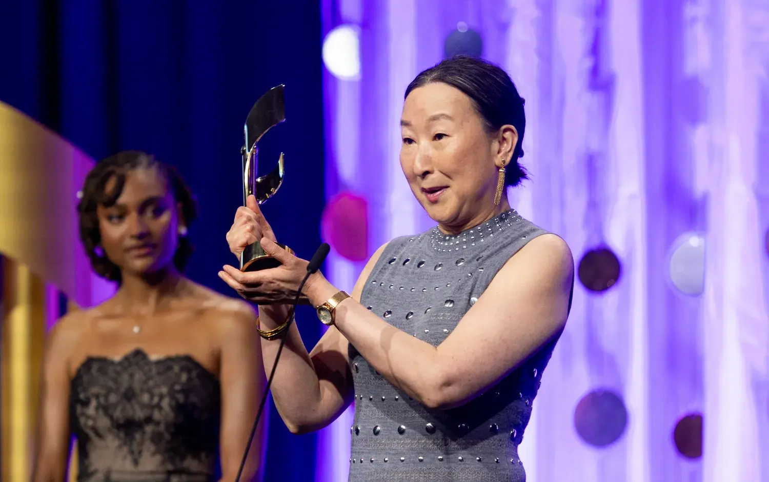 Hong Qi, Xavier Riddle and the Secret Museum, Director, accepting award