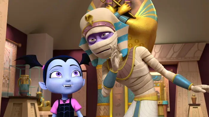Vampirina and an Egyptian mummy 